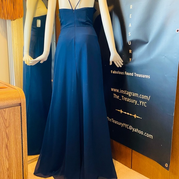 New Haley Paige Dress - Picture 4 of 7